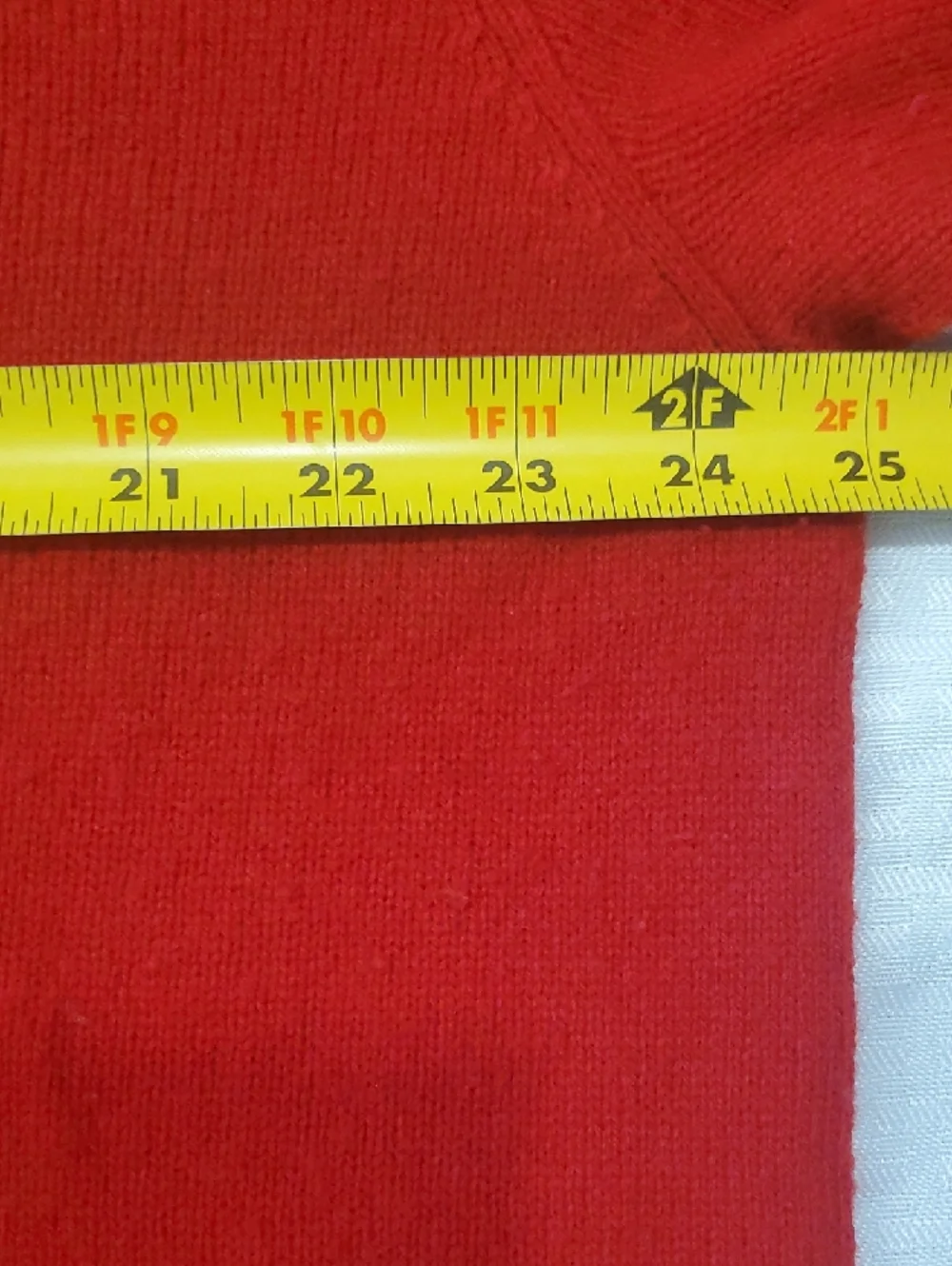 Polo by Ralph Lauren Red V-Neck Men's Lamb Wool  Sweater - Picture 7 of 11